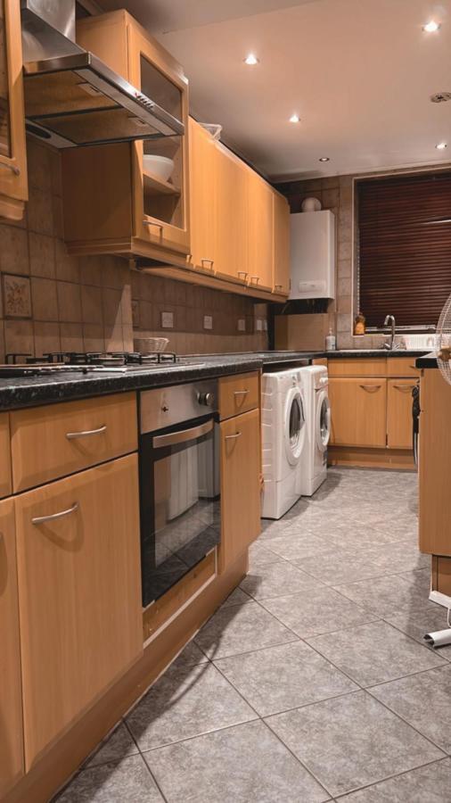 London Property Apartments For Up To 6, Next To Big Ben & London Eye מראה חיצוני תמונה
